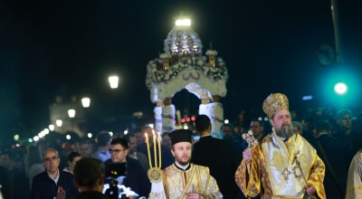 Θεσσαλονίκη: Συνάντηση πέντε Επιταφίων στην πλατεία Αριστοτέλους