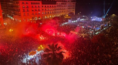 Ο ΠΑΟΚ γιόρτασε με φαντασμαγορικό pyroshow και χιλιάδες κόσμου