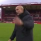 Το viral... πείραγμα του Γκουαρντιόλα στον κάμεραμάν μετά τη νίκη κόντρα στη Νότιγχαμ